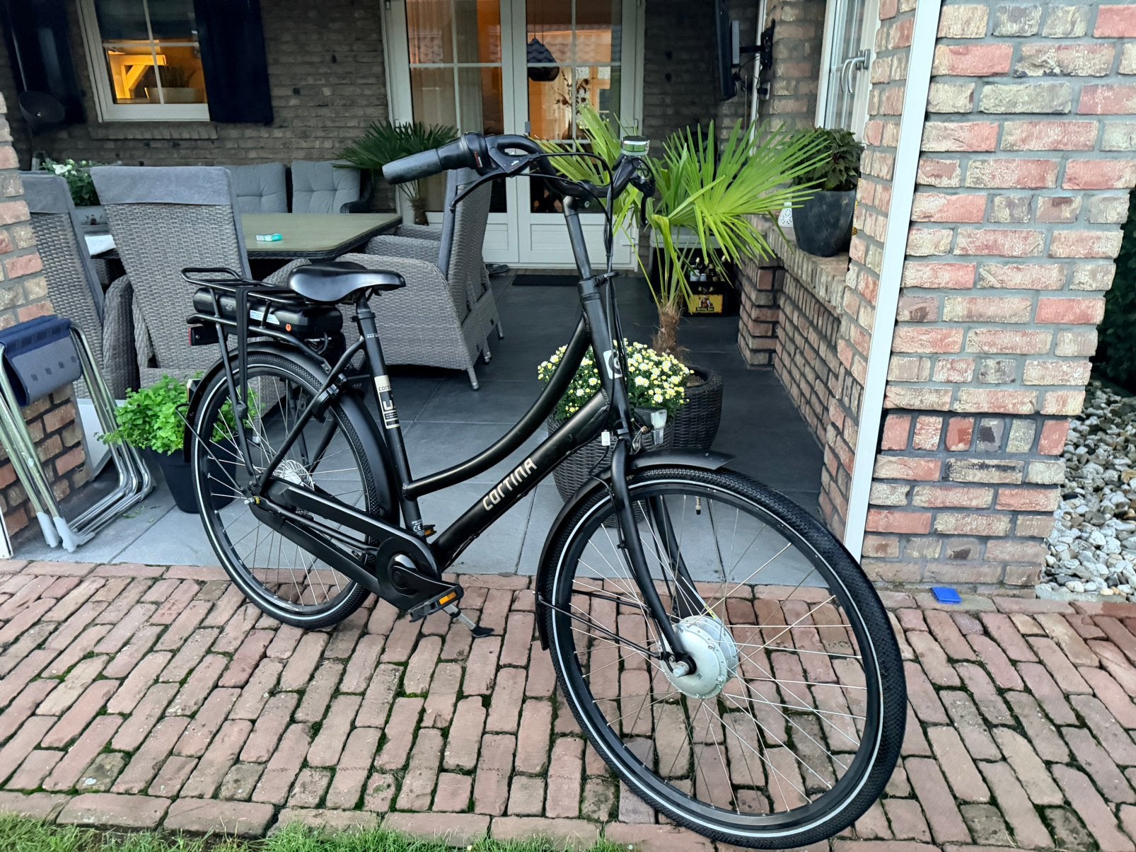 nette Cortina U1 elektrische damesfiets 58 cm, Versnellingen, 56 cm of meer, Zo goed als nieuw, Ophalen