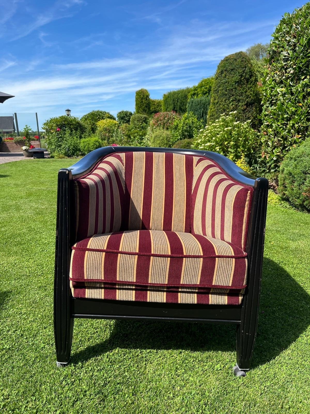 Twee mooie fauteuils, zwart hout, rood/beige velours, Ophalen, Gebruikt, Hout, 75 tot 100 cm