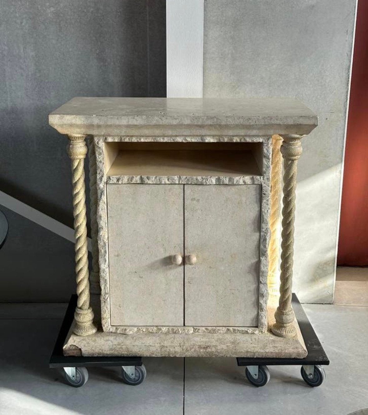 Vintage mactanstone tv-meubel, Ophalen, Zo goed als nieuw, 25 tot 50 cm, Glas