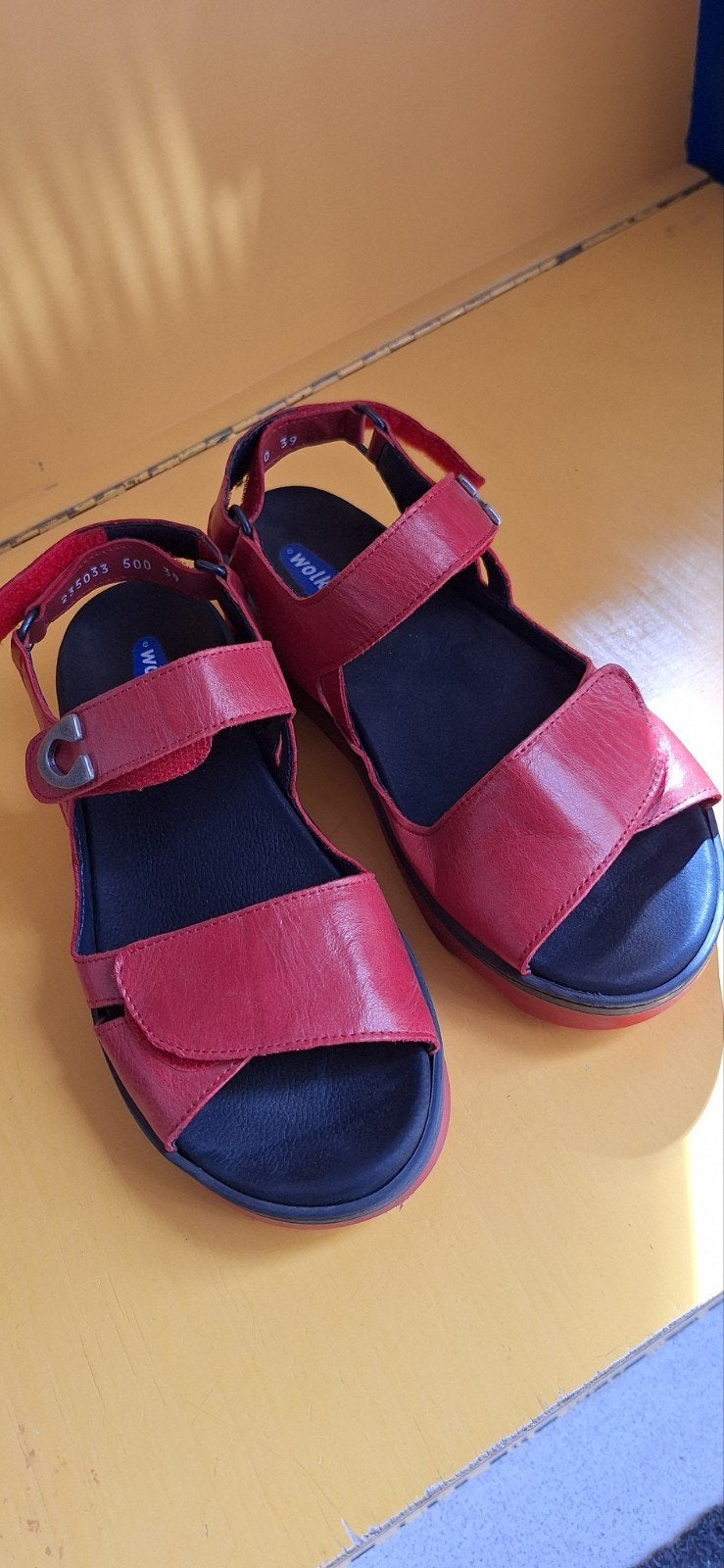 Rode Wolky sandalen maat 39, Wolky, Zo goed als nieuw, Rood, Sandalen of Muiltjes