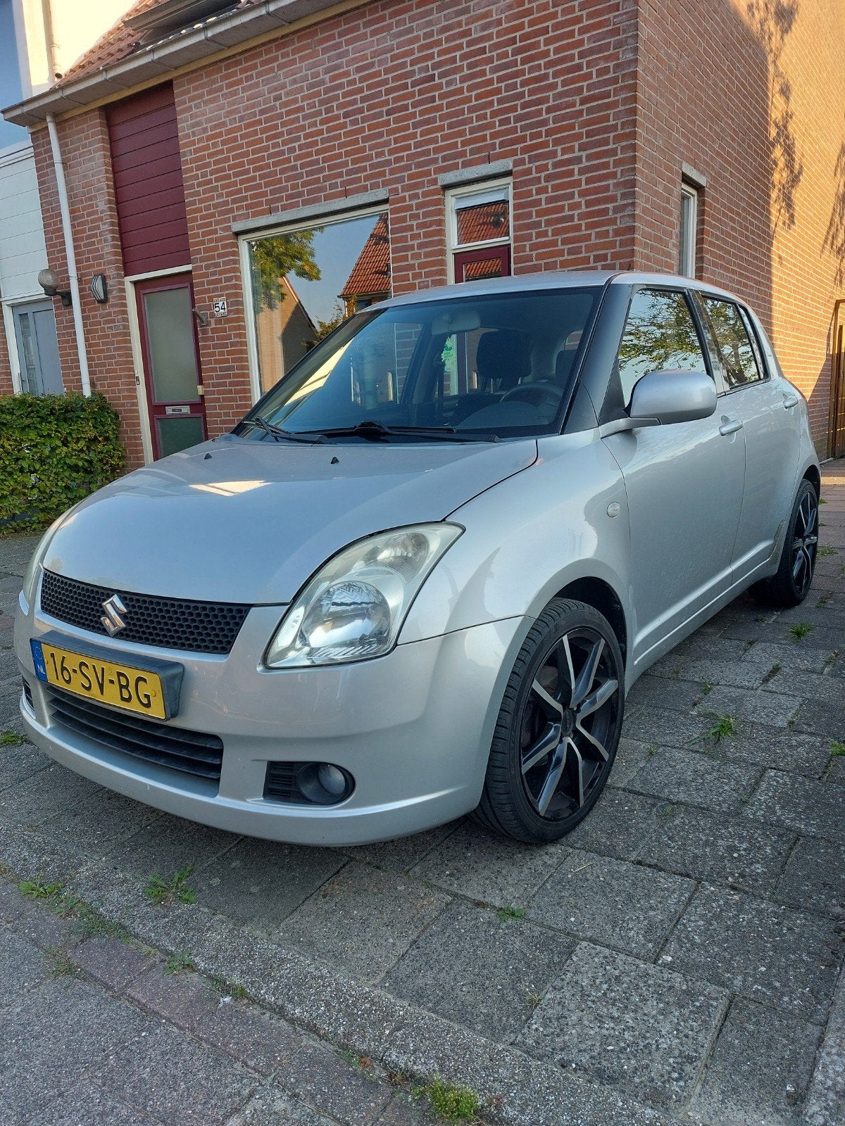 suzuki swift 1.3 5drs 2006 nieuwe banden +apk18-9-2027Airco, Auto's, Voorwielaandrijving, Stof, 4 cilinders, 400 kg