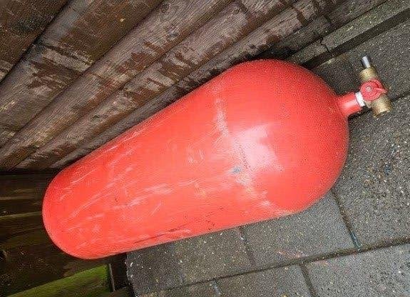 Aardgas CNG Tank 80L 70Kg L=100cm Diam.=35cm datum 02-2026, Ophalen, Gebruikt
