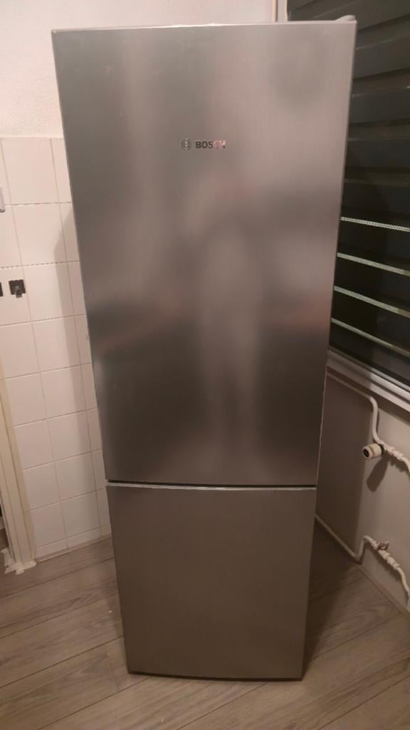 Bosch Koel-vriescombinatie KGV36VL32S - Zilver, Gebruikt, 200 liter of meer, Met aparte vriezer, Energieklasse A of zuiniger