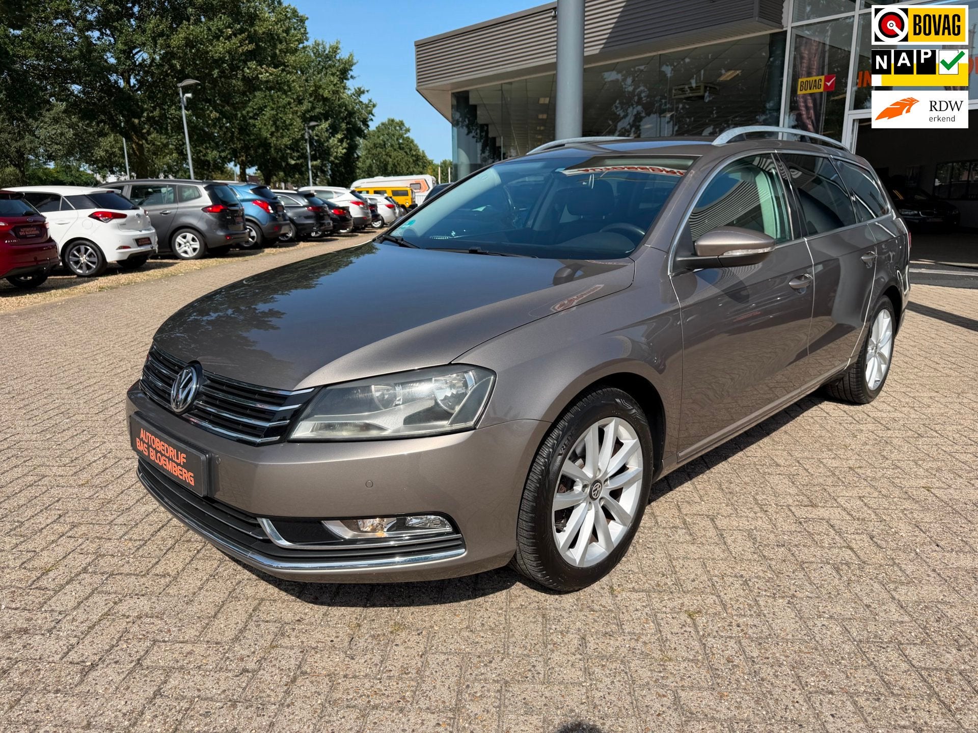 Volkswagen Passat Variant 1.4 TSI Highline BlueMotion Automa, Auto's, Euro 5, Gebruikt, Bruin, 122 pk