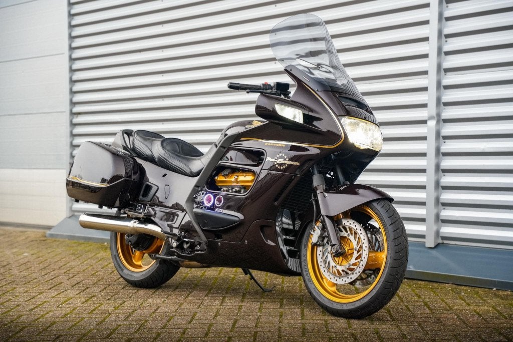 Honda ST 1100 Pan European By Olaf Agterberg Metallic Gold w, Motoren, Motoren | Honda, Rivium Boulevard 222-11
2909 LK  Capelle aan den Ijssel, NL