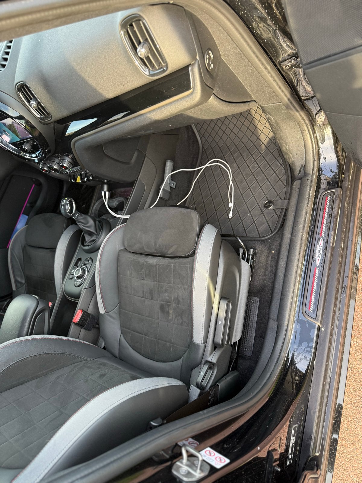 Foto 11 van Mini Countryman cooper SE JCW All4 Aut. 2022