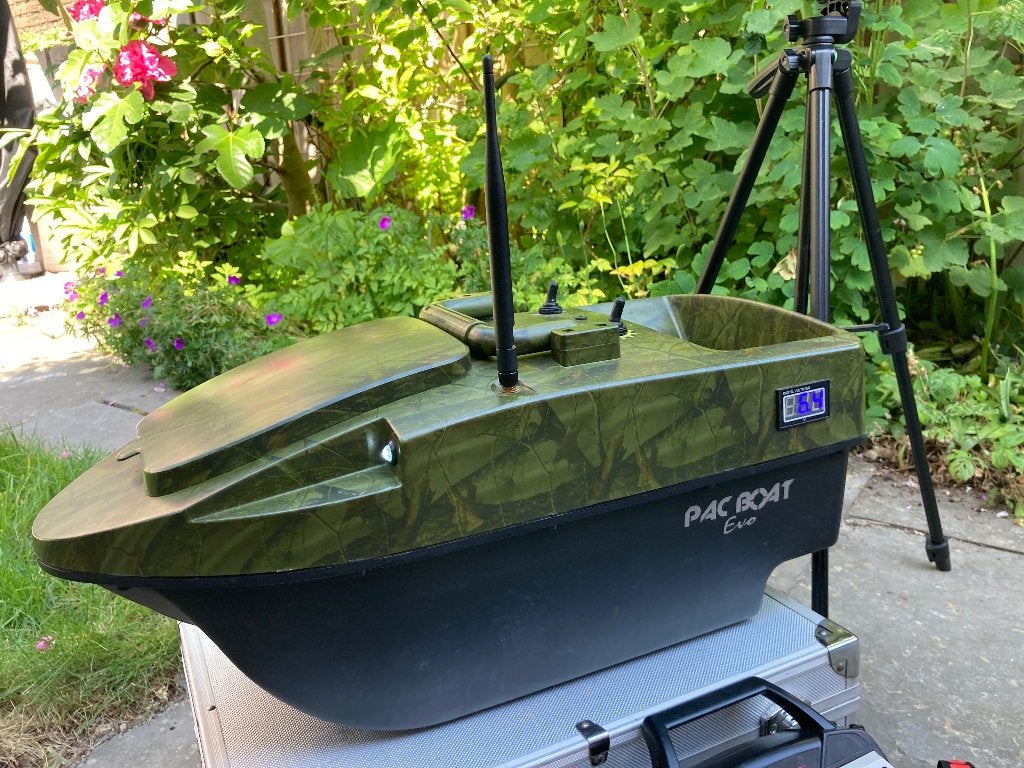 Anatec Pac Boat EVO voerboot + Navic BC151 + 2 Lithiumaccu's, Watersport en Boten, Ophalen, Gebruikt, Complete set