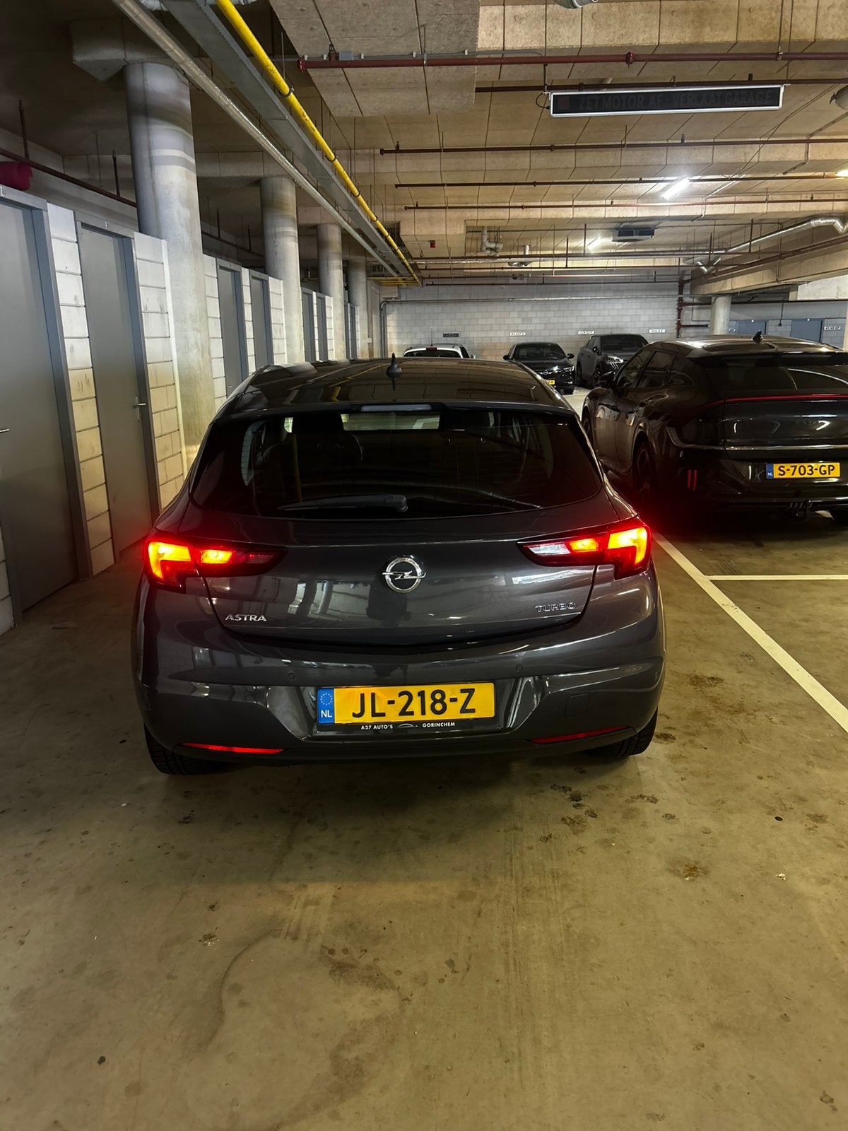 Foto 5 van Opel Astra 1.4 Turbo 5D 2016 Grijs| Carplay|