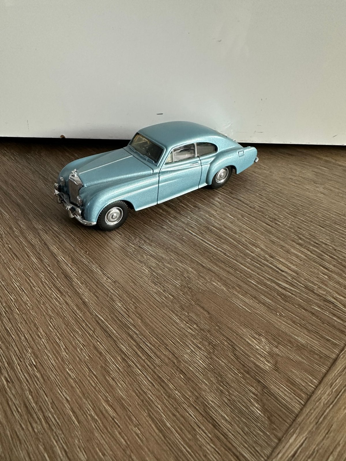 Matchbox Dinky DY-13 1955 Bentley R Continental - Lichtblauw, Ophalen of Verzenden, Zo goed als nieuw, Auto, Dinky Toys