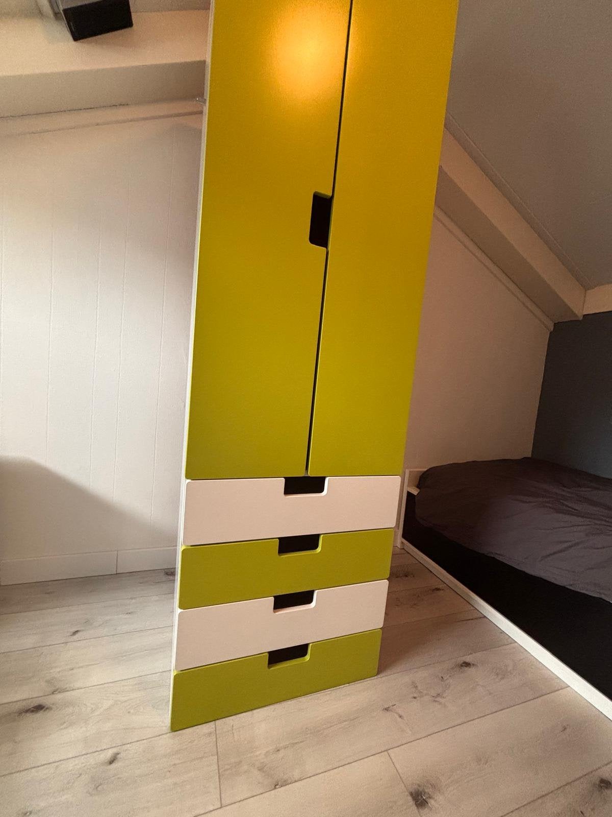 Smastad/ platsa ikea kast groen en wit, Huis en Inrichting, Ophalen, Gebruikt, 25 tot 50 cm, 150 tot 200 cm