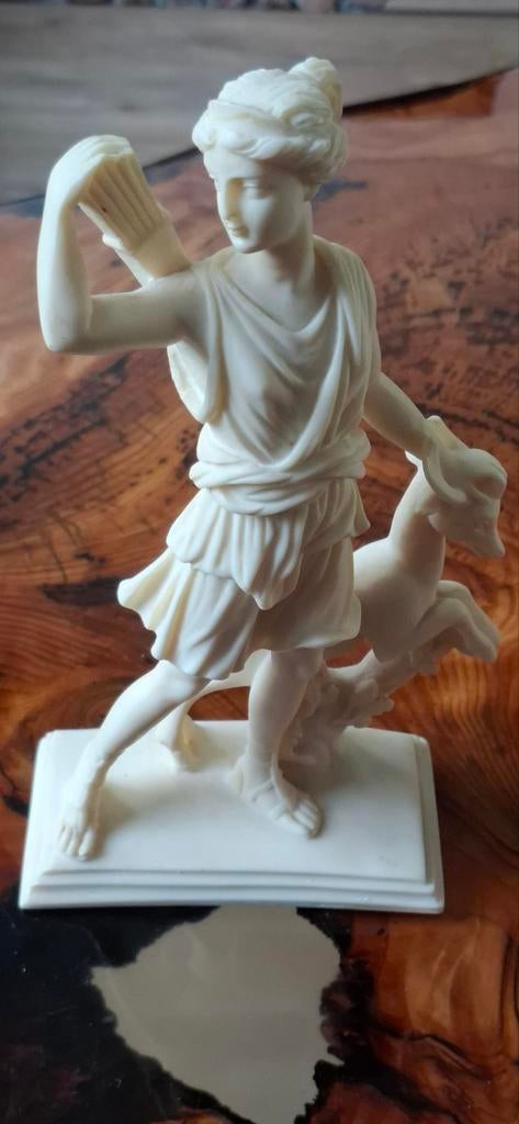 Artemis, Ophalen of Verzenden, Zo goed als nieuw, Dier
