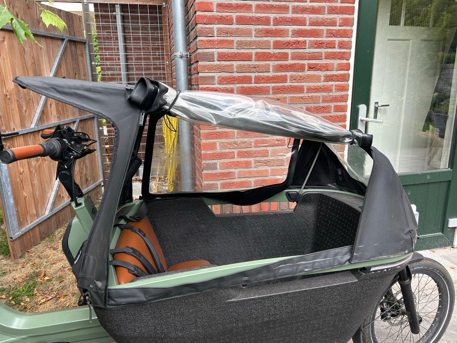 Huif Lovens fietskar met kapotte ritsen, Ophalen of Verzenden, Gebruikt, Overige typen