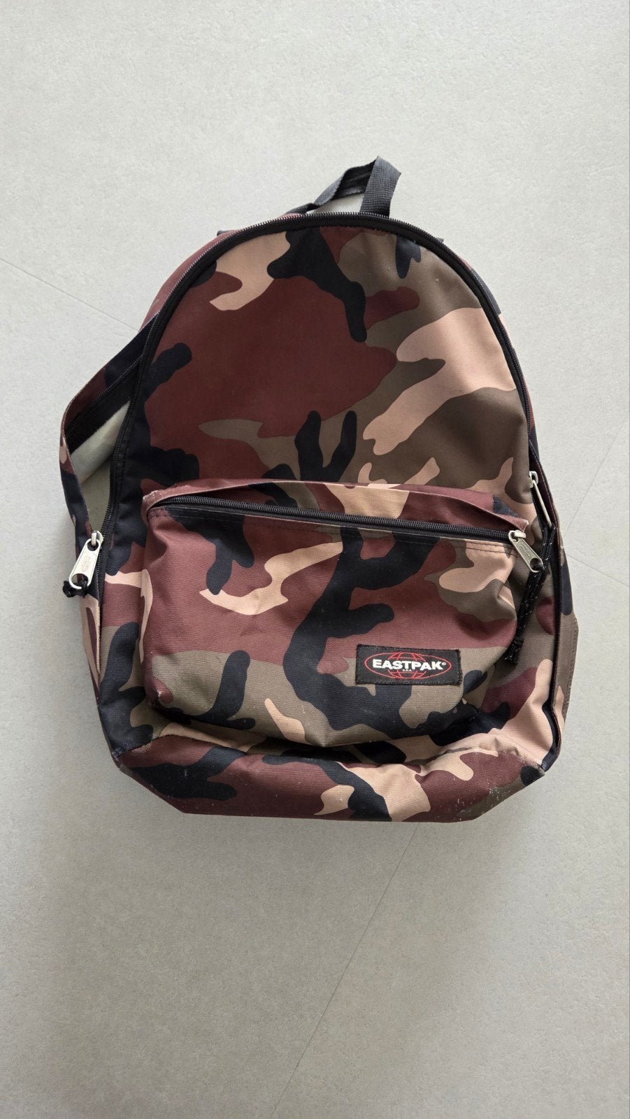 EASTPAK rugzak schooltas camouflage camo, Bruin, Rugtas, 40 tot 50 cm, Ophalen of Verzenden