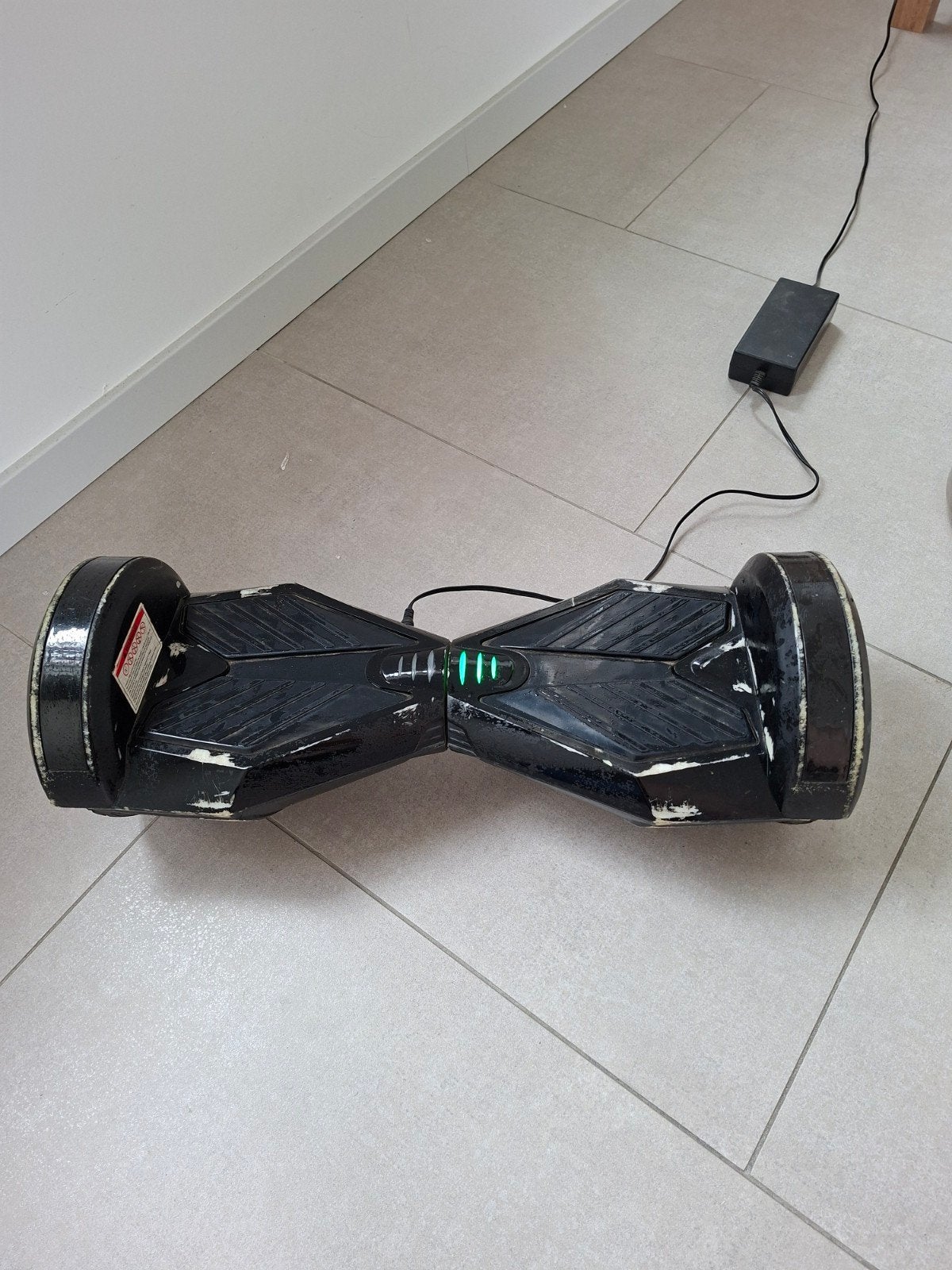 Gebruikte Hoverboard met oplader en draagtas, Fietsen en Brommers, Steps, Ophalen, Gebruikt, Overige typen, Onbekend