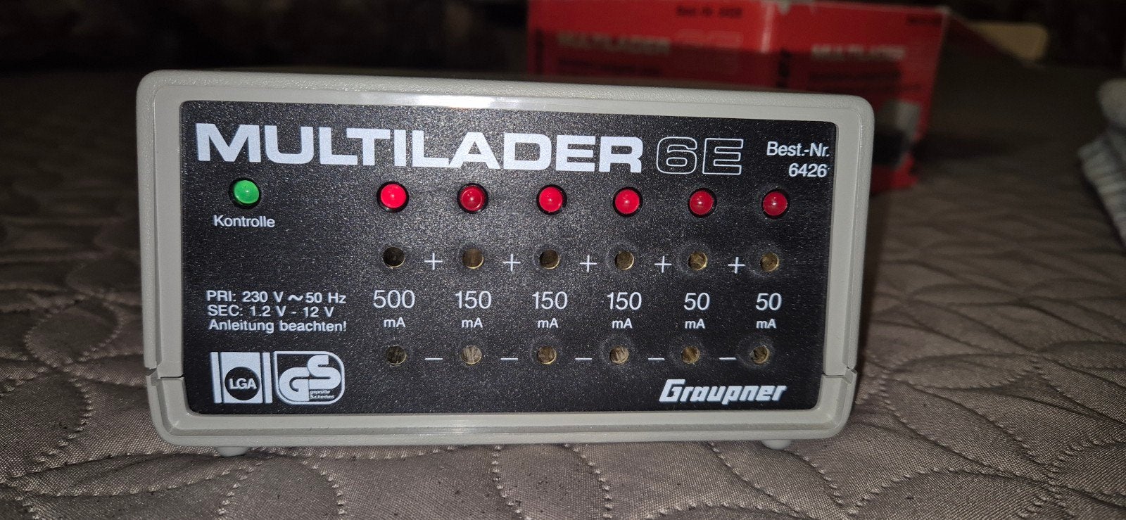 Graupner Multilader 6E - 6-voudige acculader, Ophalen, Zo goed als nieuw