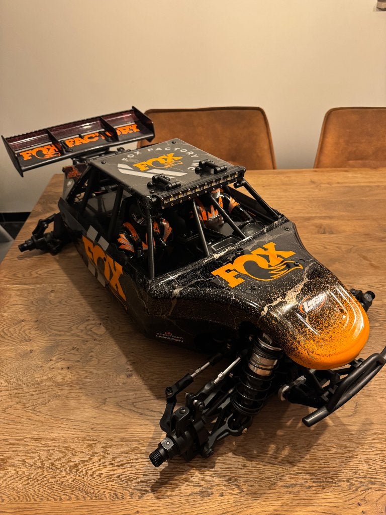 Losi Dbxl 2.0 roller Fox edition, Auto offroad, Zo goed als nieuw, Overige schalen, Ophalen
