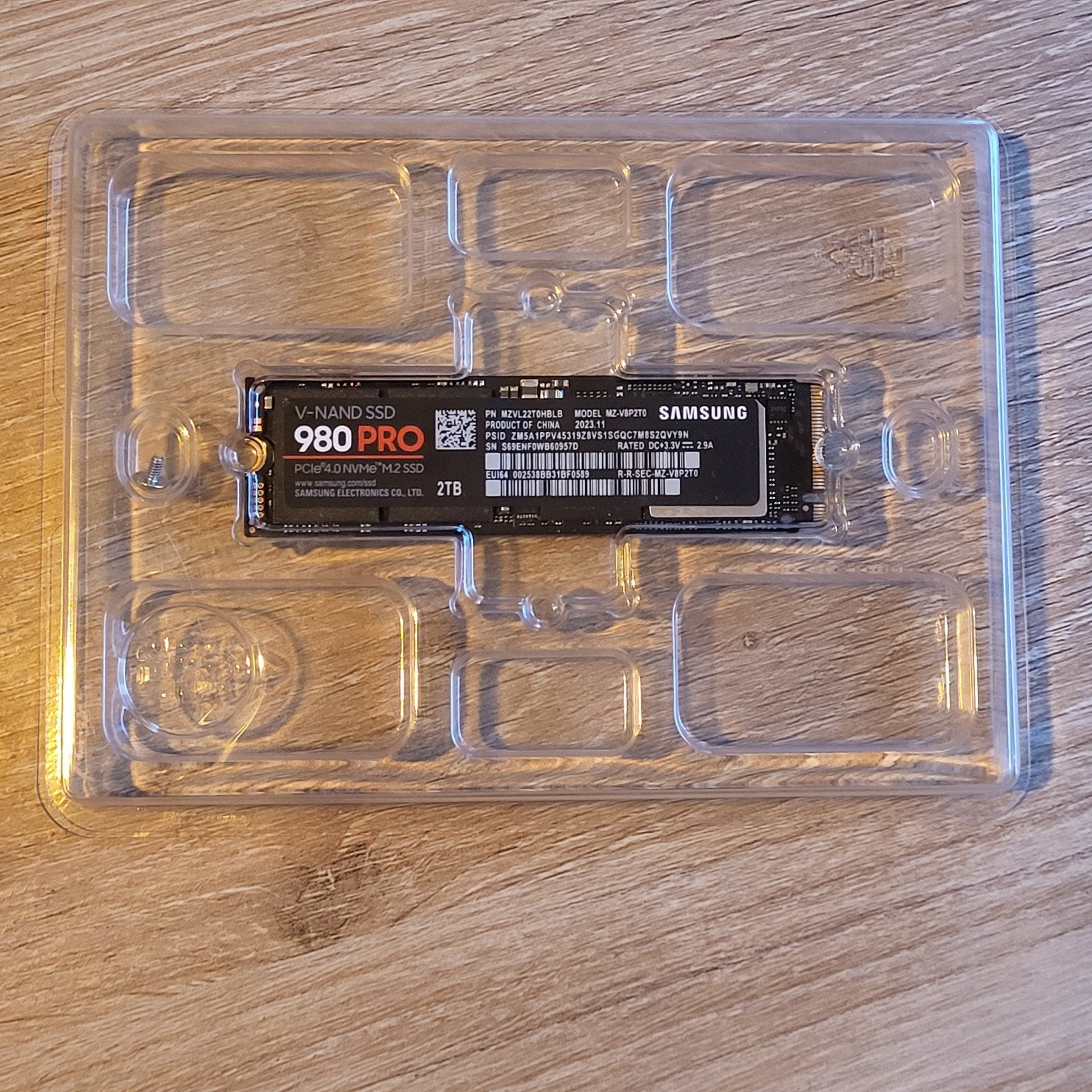 Samsung 980 PRO 2TB NVMe M.2 SSD - Nieuwstaat, Computers en Software, Intern, 2TB, Server, Ophalen of Verzenden