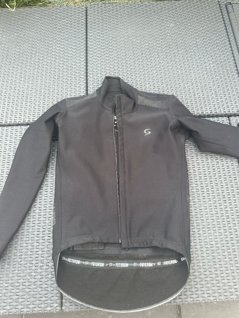 Zwarte Futurum Softshell Wielerjack - maat M, Ophalen, Zo goed als nieuw, Kleding