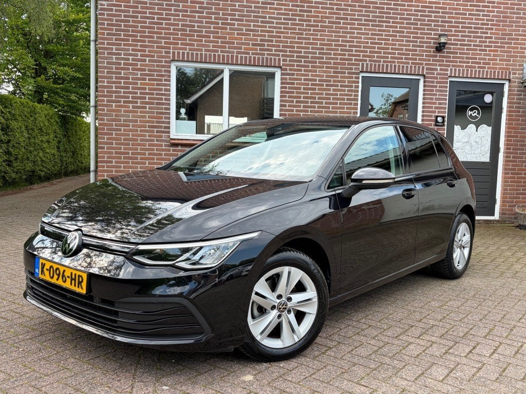 Volkswagen GOLF 8 1.5 TSI Style Trekhaak 131 PK, Stoelv. ACC, Auto's, Voorwielaandrijving, Euro 6, 4 cilinders, Zwart