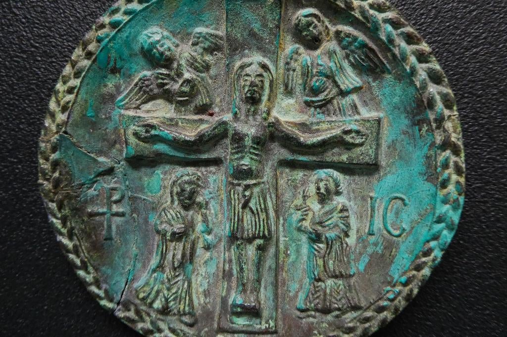Bronzen icoon plaquette hanger afbeelding kruisiging Jezus, Ophalen of Verzenden