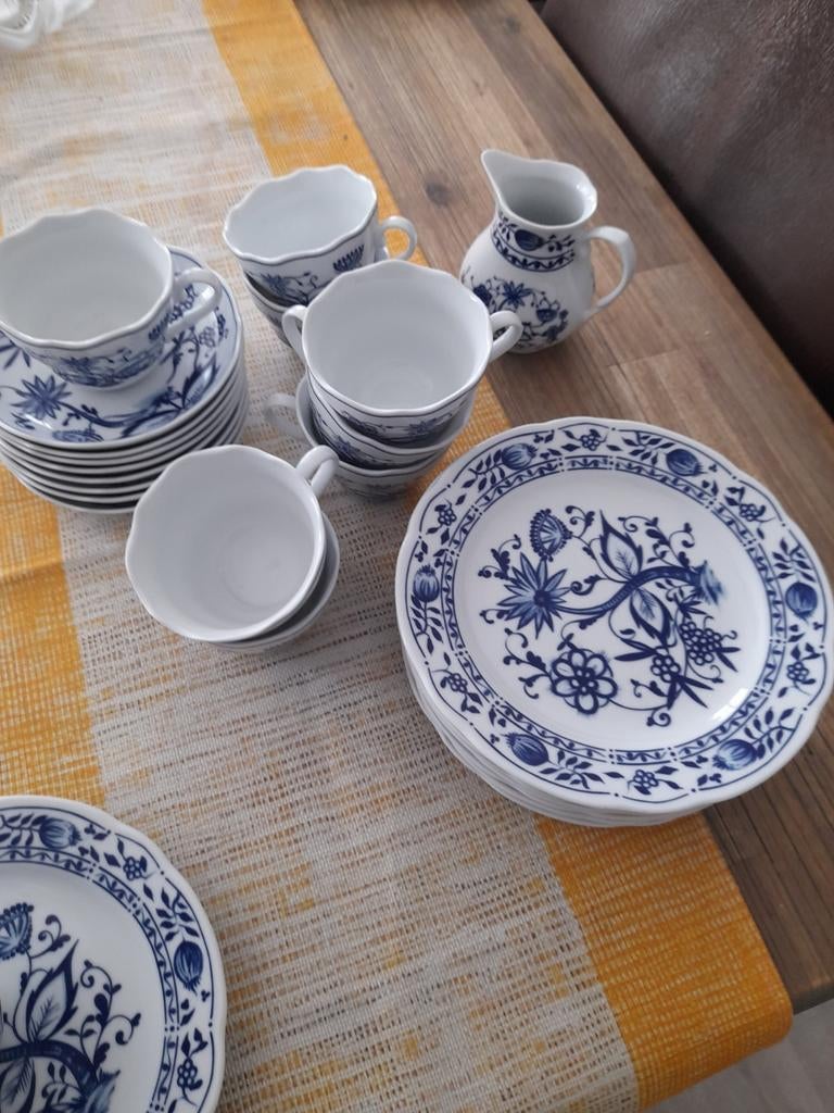 Achtdelig koffieservice, Ophalen of Verzenden, Porselein, Overige stijlen, Kop(pen) en/of Schotel(s)