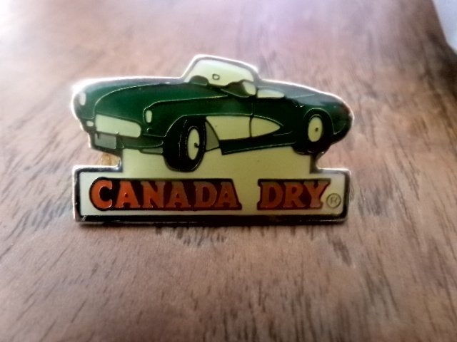 Canada Dry Ginger Ale Green Chevrolet Corvette C1, Ophalen of Verzenden, Gebruikt, Merk, Speldje of Pin