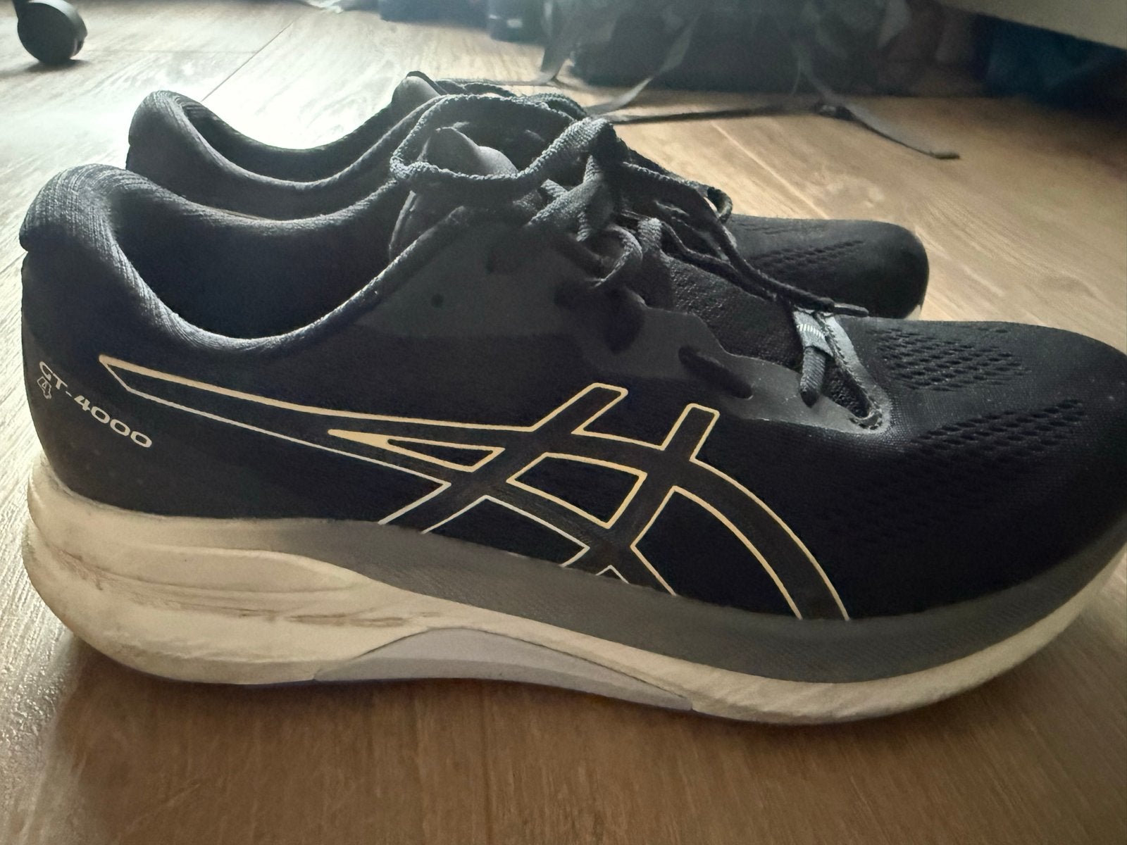 Asics GT-4000 hardloopschoenen (maat 44.5), Ophalen, Hardloopschoenen, Zo goed als nieuw, Hardlopen