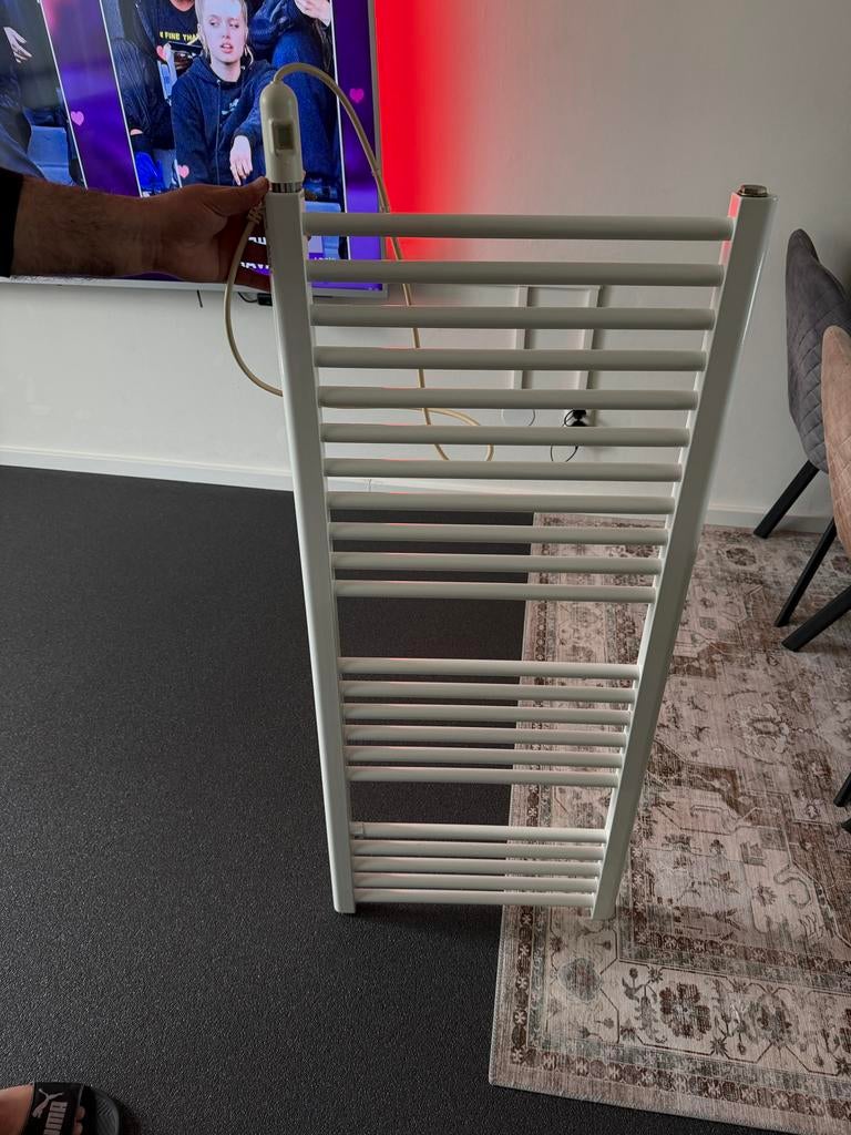 Elektrische handdoekradiator - Wit, Ophalen, Gebruikt, Radiator, Minder dan 60 cm