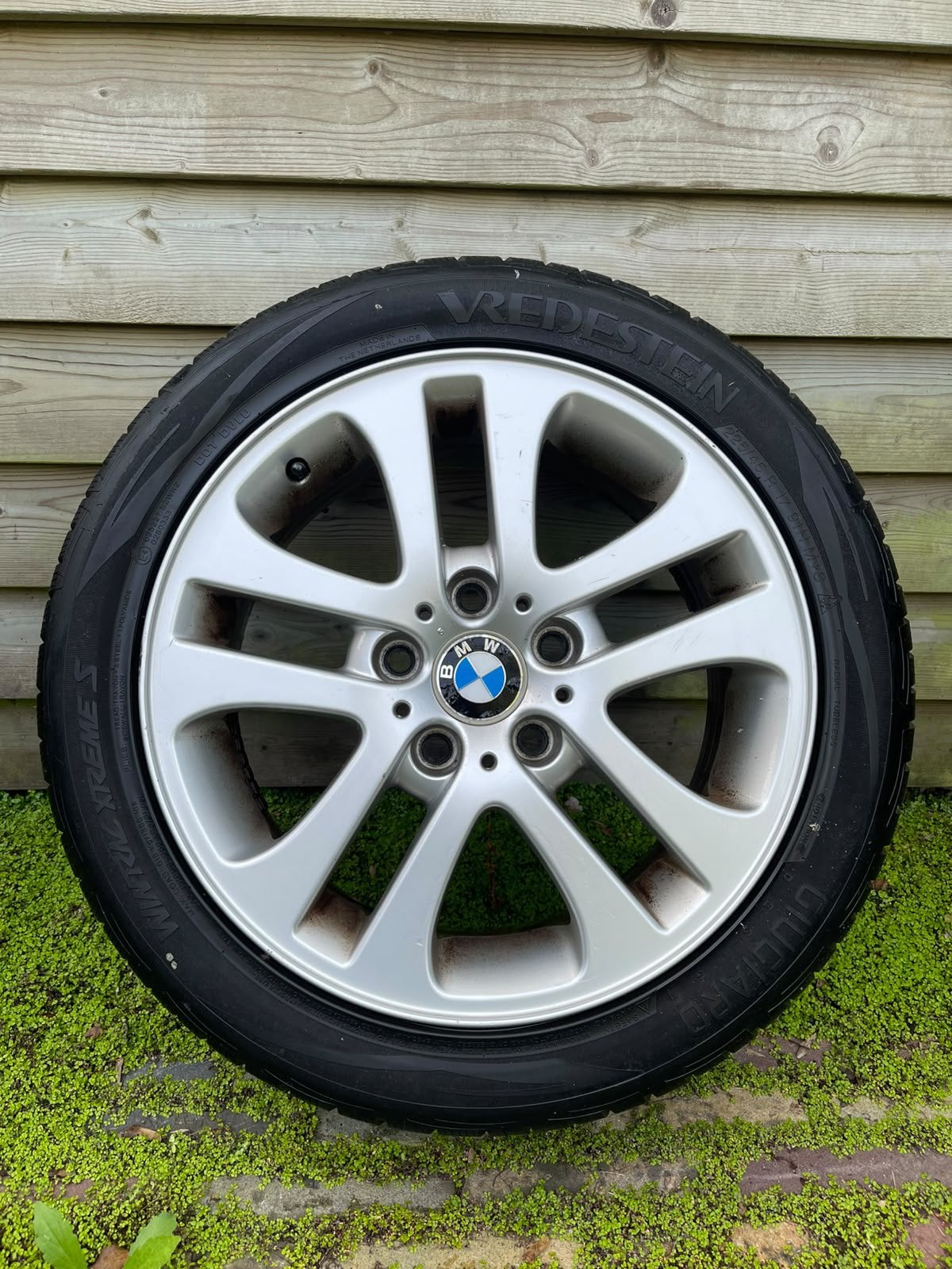 BMW velgen+winterbanden 17” 225/45. Set van 4., Ophalen, Gebruikt