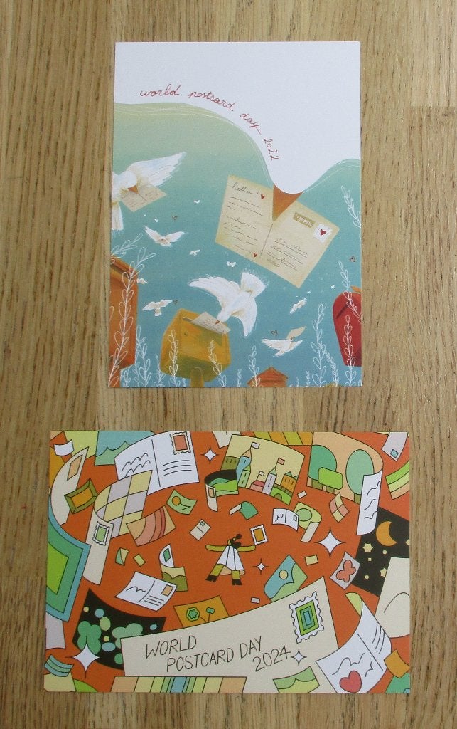 2 kaarten world postcard day duif brief envelop brievenbus, Ophalen of Verzenden, Zo goed als nieuw