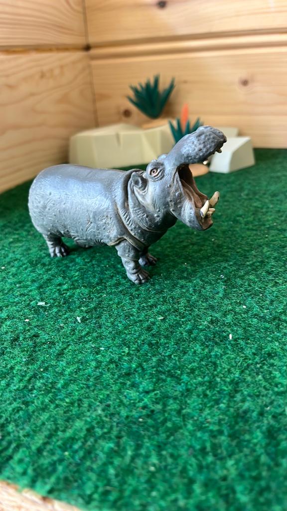 Schleich nijlpaard, Verzenden, Zo goed als nieuw, Paard, Beeldje of Figuurtje