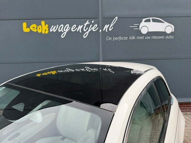 Fiat 500 e La Prima by Bocelli *panorama *leder *camera *17, Gebruikt, 118 pk, 4 stoelen, Wit