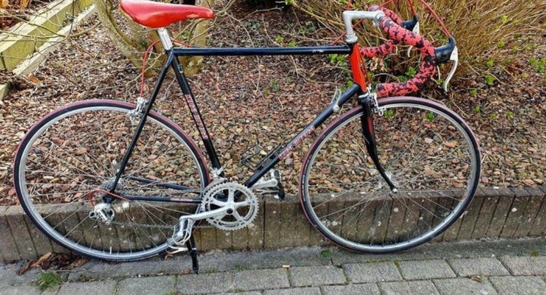 koga miyata fiets fr 60
Koga miyata flyer racefiets uit 1986, Ophalen, 28 inch, 10 tot 15 versnellingen, 57 tot 61 cm