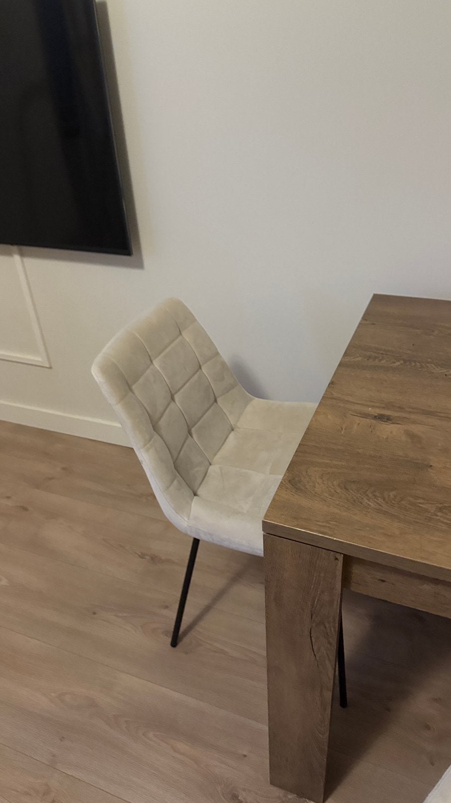 MOET WEG! Eettafel met 4 stoelen, Ophalen, Zo goed als nieuw, Vier
