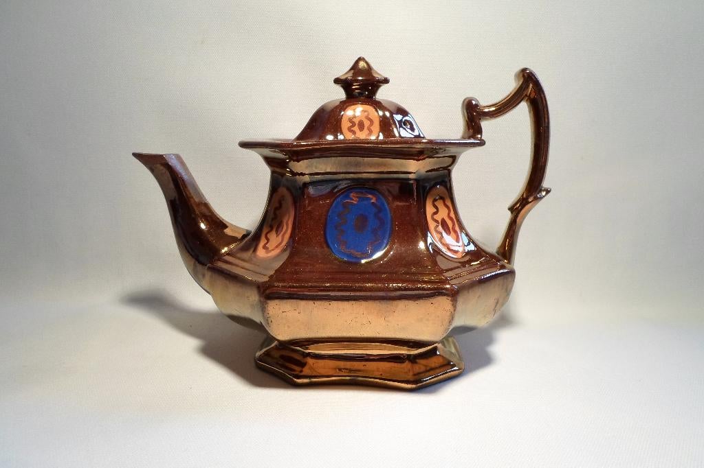 Luster Theepot Antiek, Ophalen of Verzenden
