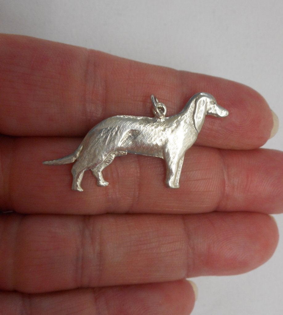 Zilveren hanger van een hond nr.1714
