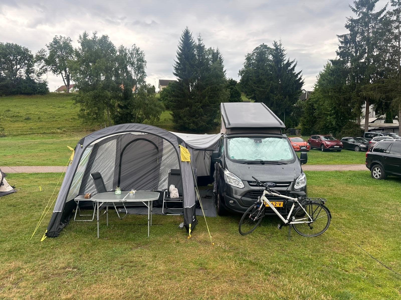 Kampa Touring AIR Drive-Away bus tent, Ophalen of Verzenden, Zo goed als nieuw, Tot en met 4