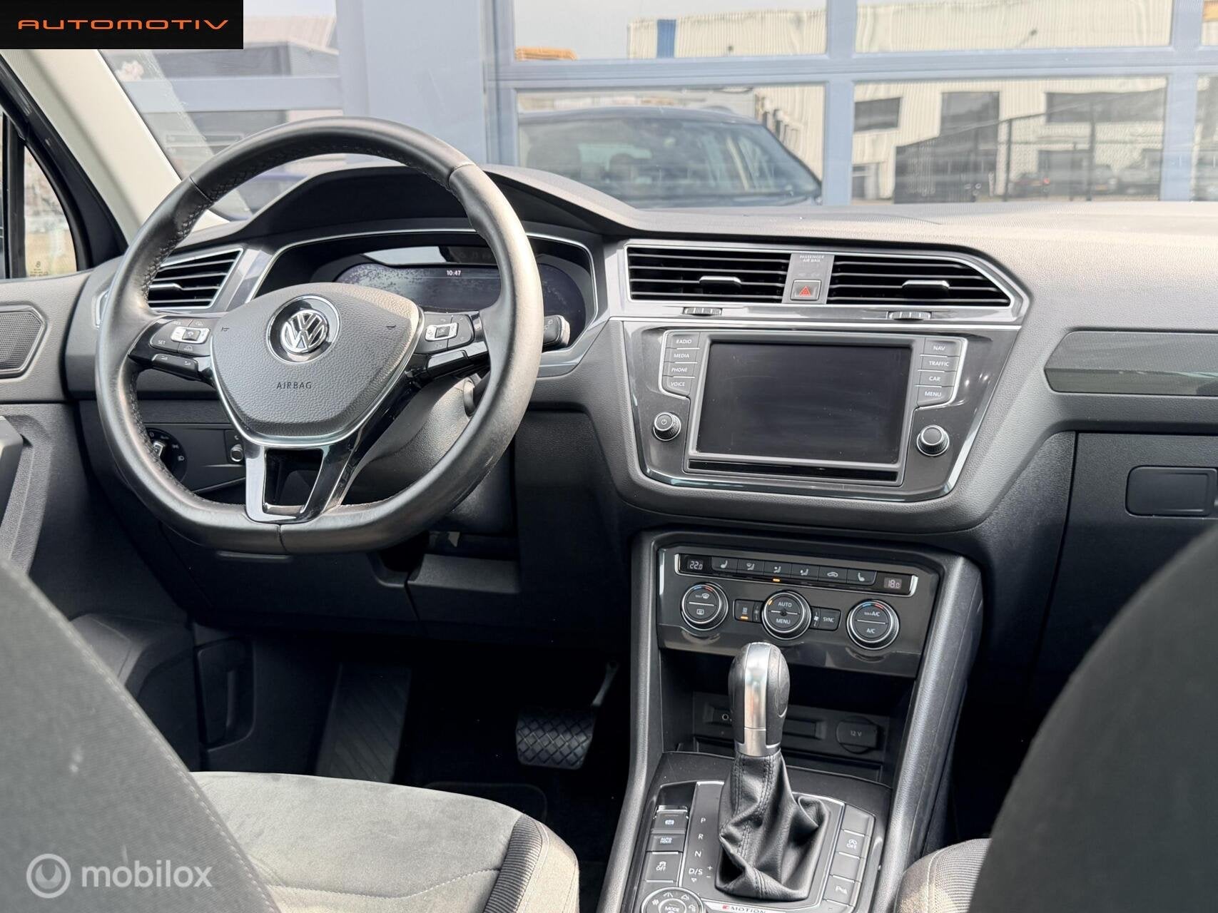 Volkswagen Tiguan 2.0 TSI 4Motion R LINE / PANO / VIRTUAL, Auto's, Automaat, Euro 6, 4 cilinders, 1984 cc