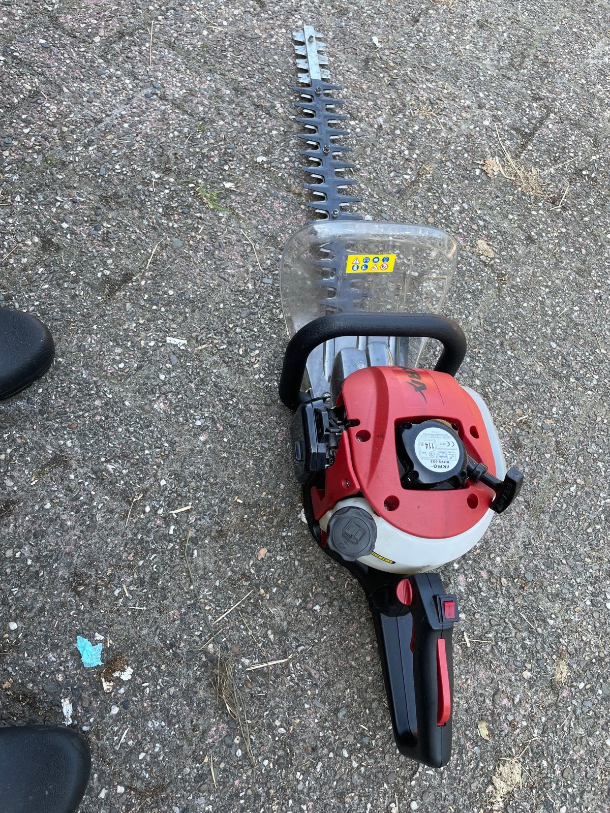 IKRA BHSN 602 Benzine Heggenschaar - Gebruikt, Ophalen of Verzenden, Gebruikt, Benzine