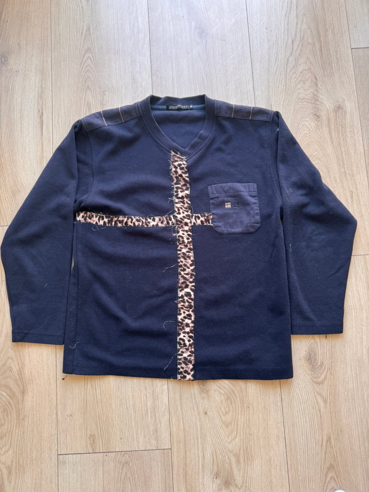 Burberry custom cheetah print sweater, Kleding | Heren, Truien en Vesten, Ophalen, Zo goed als nieuw, Maat 48/50 (M), Blauw