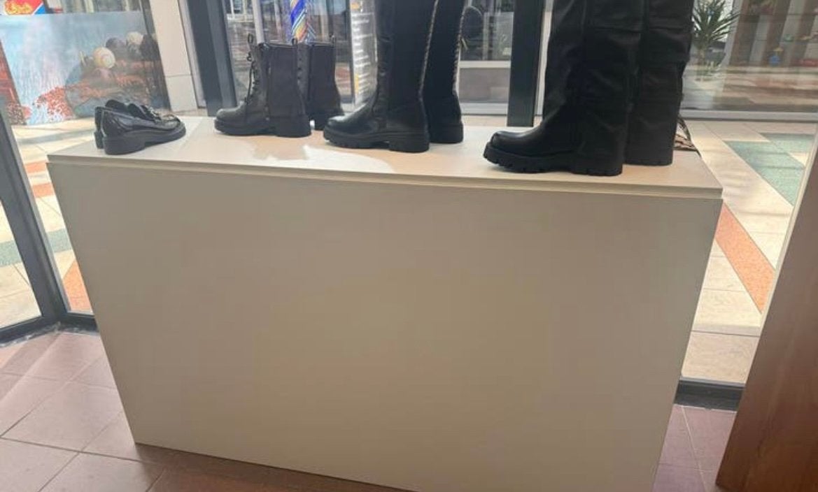 Presentatieblok te koop, Ophalen