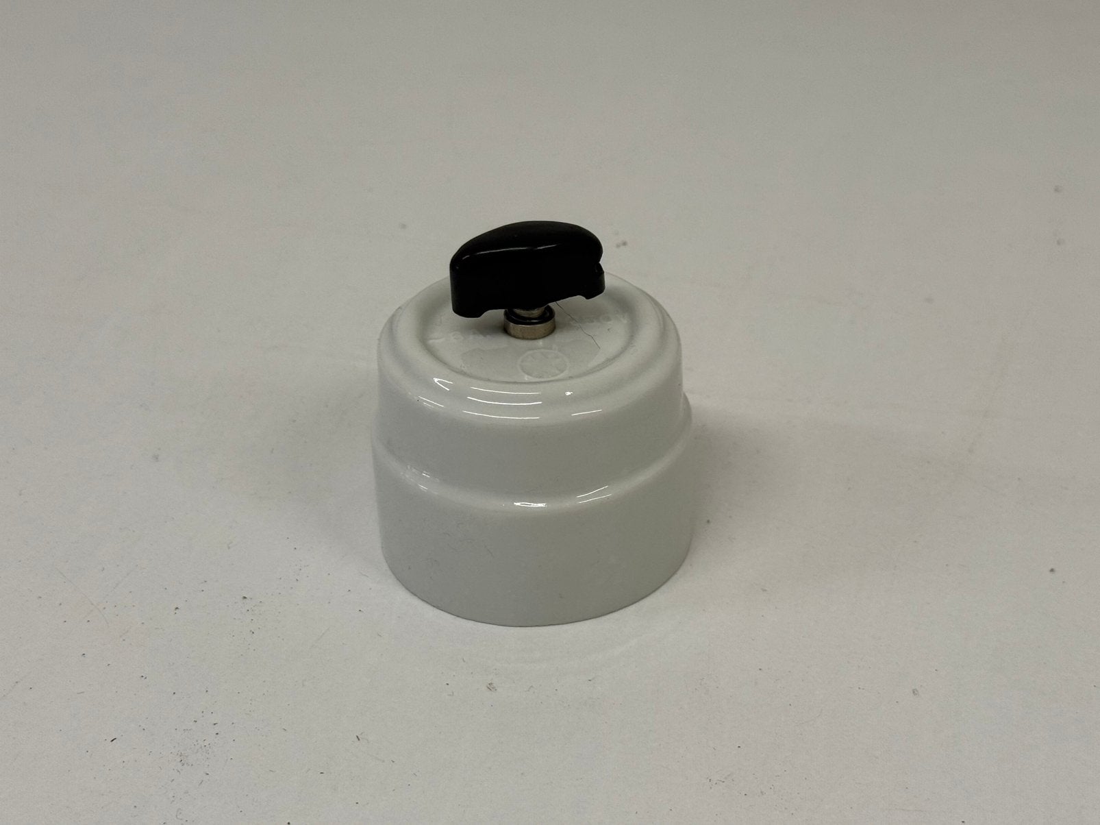 Oude antieke porseleinen draai schakelaar lamp opbouw, Ophalen of Verzenden