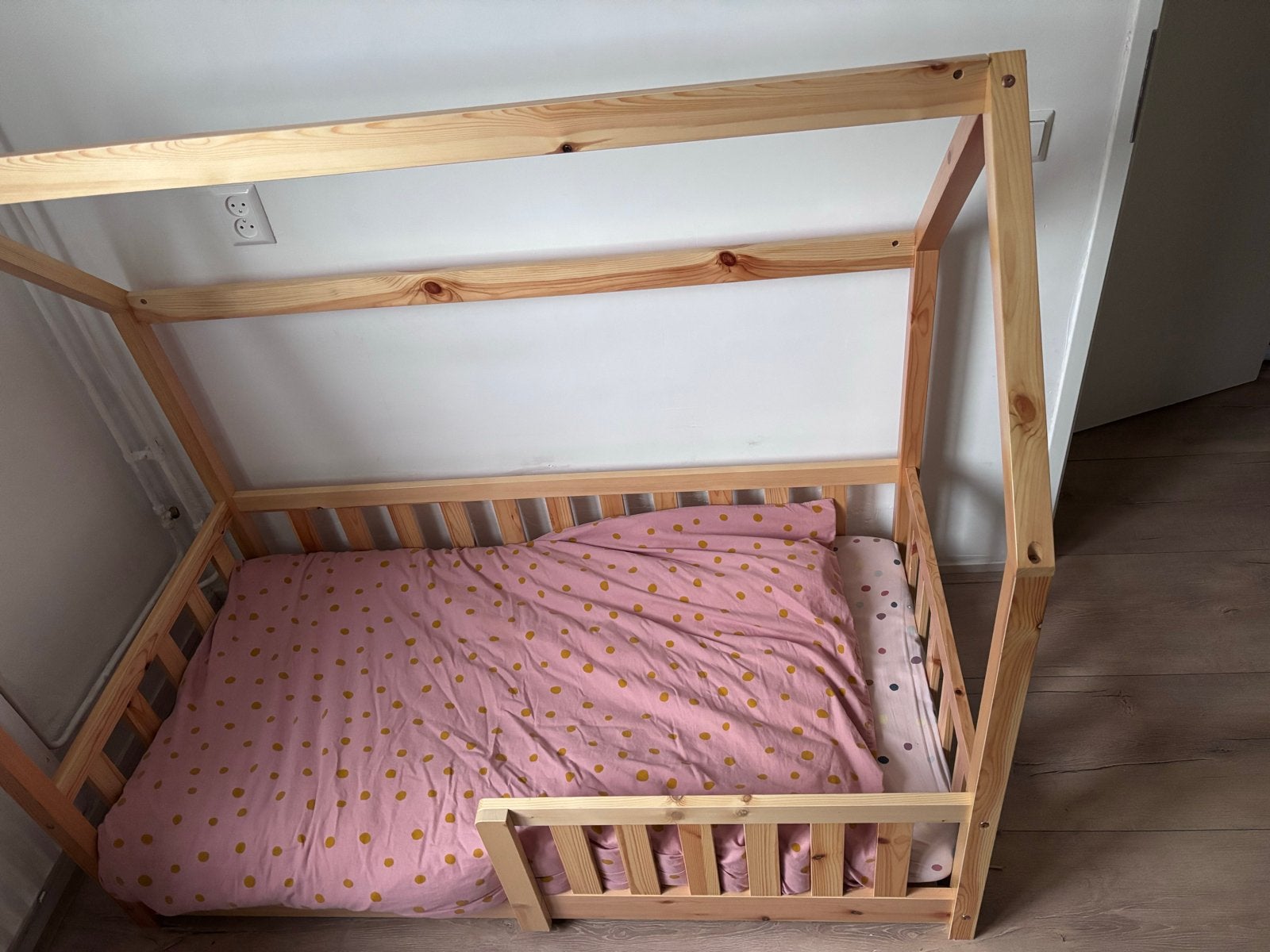 Houten kinderbed (huisje) - IKEA Kura, Ophalen, Gebruikt, 90 cm, 200 cm