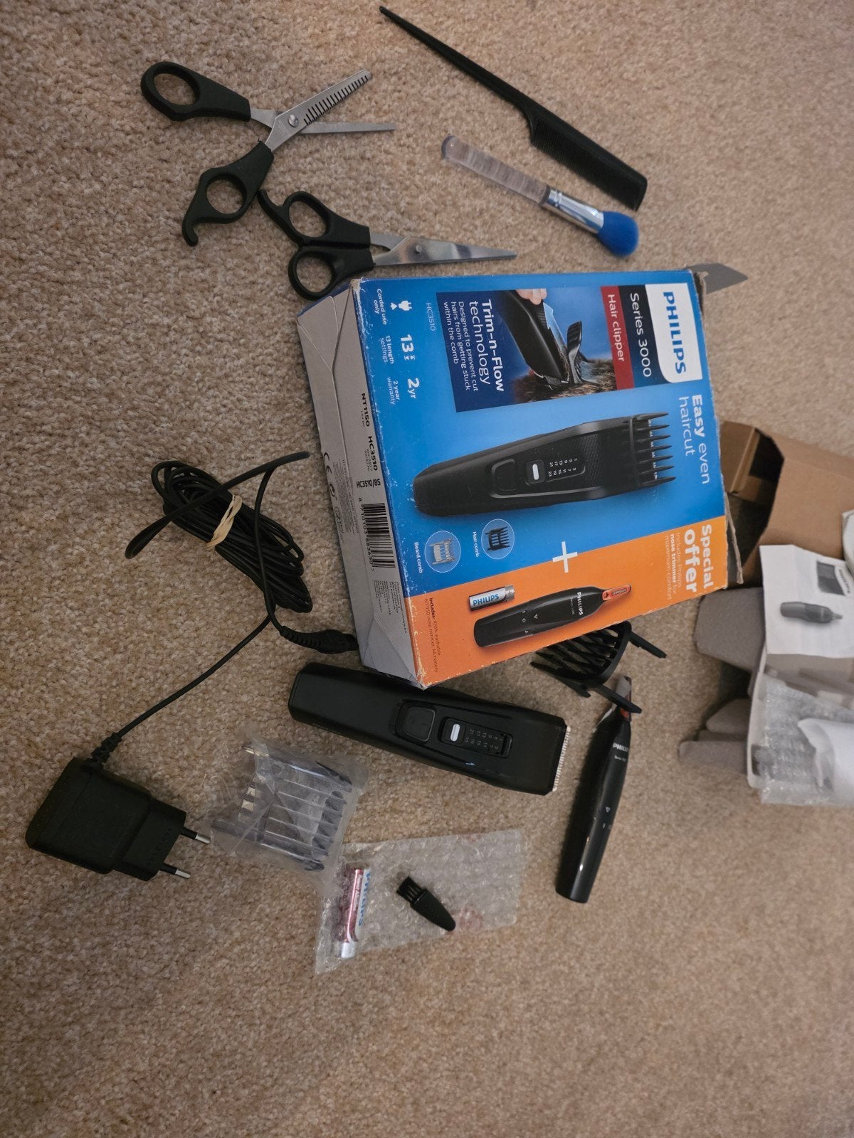 Philips Series 3000 Haartrimmer HC3510 + Neustrimmer, Ophalen of Verzenden, Nieuw, Scheren en Epileren