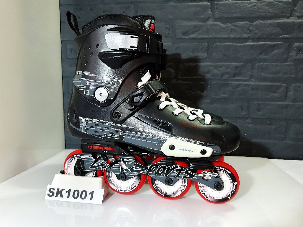 LA Sports FSK Stunt Skeelers Skates 2x76mm 2x80mm Maat 45, Overige merken, Verzenden, Nieuw, Inline skates 4 wielen