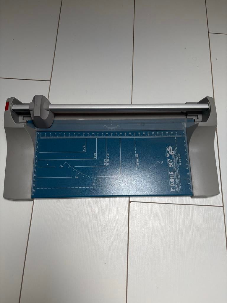 Gratis Papiersnijder DAHLE 507S, Ophalen of Verzenden, Zo goed als nieuw, Overige typen