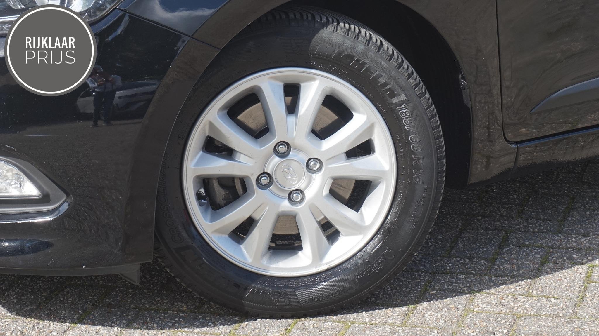 Hyundai i20 1.0 T-GDI Go! Trekhaak | All-Season banden | Nav, Auto's, Dealer onderhouden, Euro 6, Met garantie (alle), Origineel Nederlands