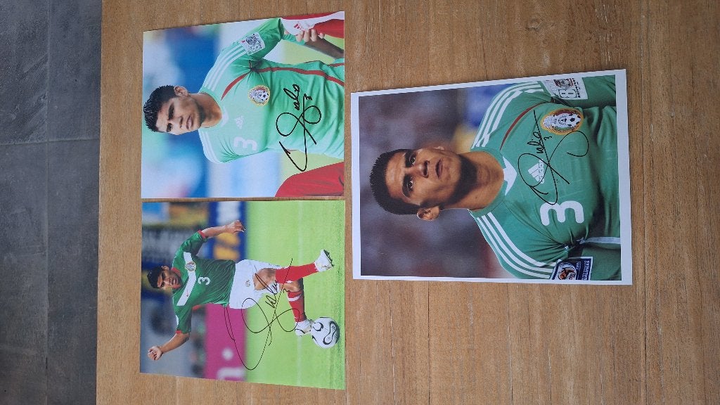 Foto 20x25cm met handtekening Carlos Salcido # PSV, Verzamelen, Ophalen of Verzenden, Nieuw, PSV, Overige typen