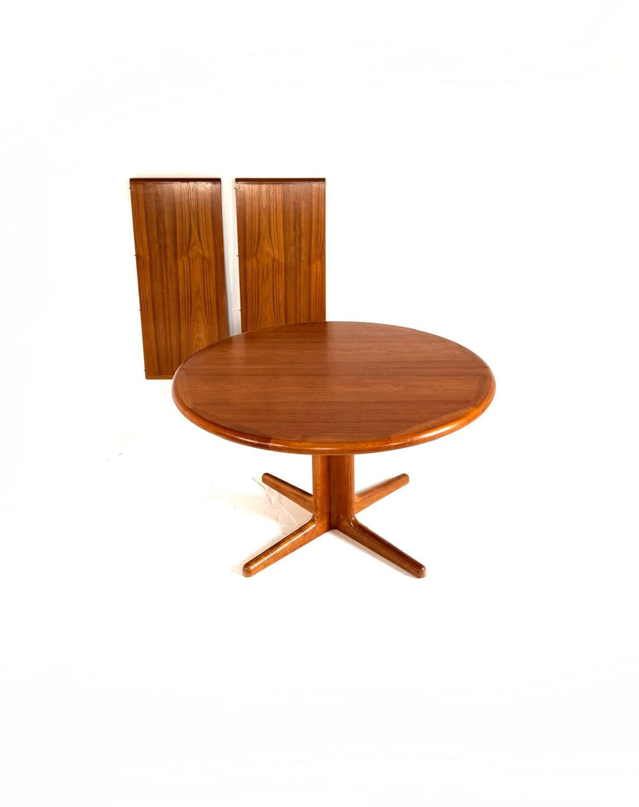 Vintage XL verlengbare Deens eeetafel, Korup Stølefabrik ‘60, Vintage retro buisframe design rotan webbing papercord deens, Korup Stølefabrik