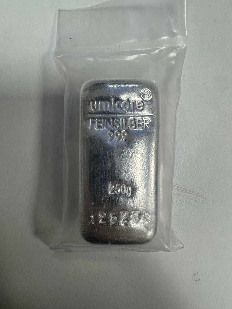 250 gram zilverbaar Umicore, Ophalen of Verzenden, Zilver